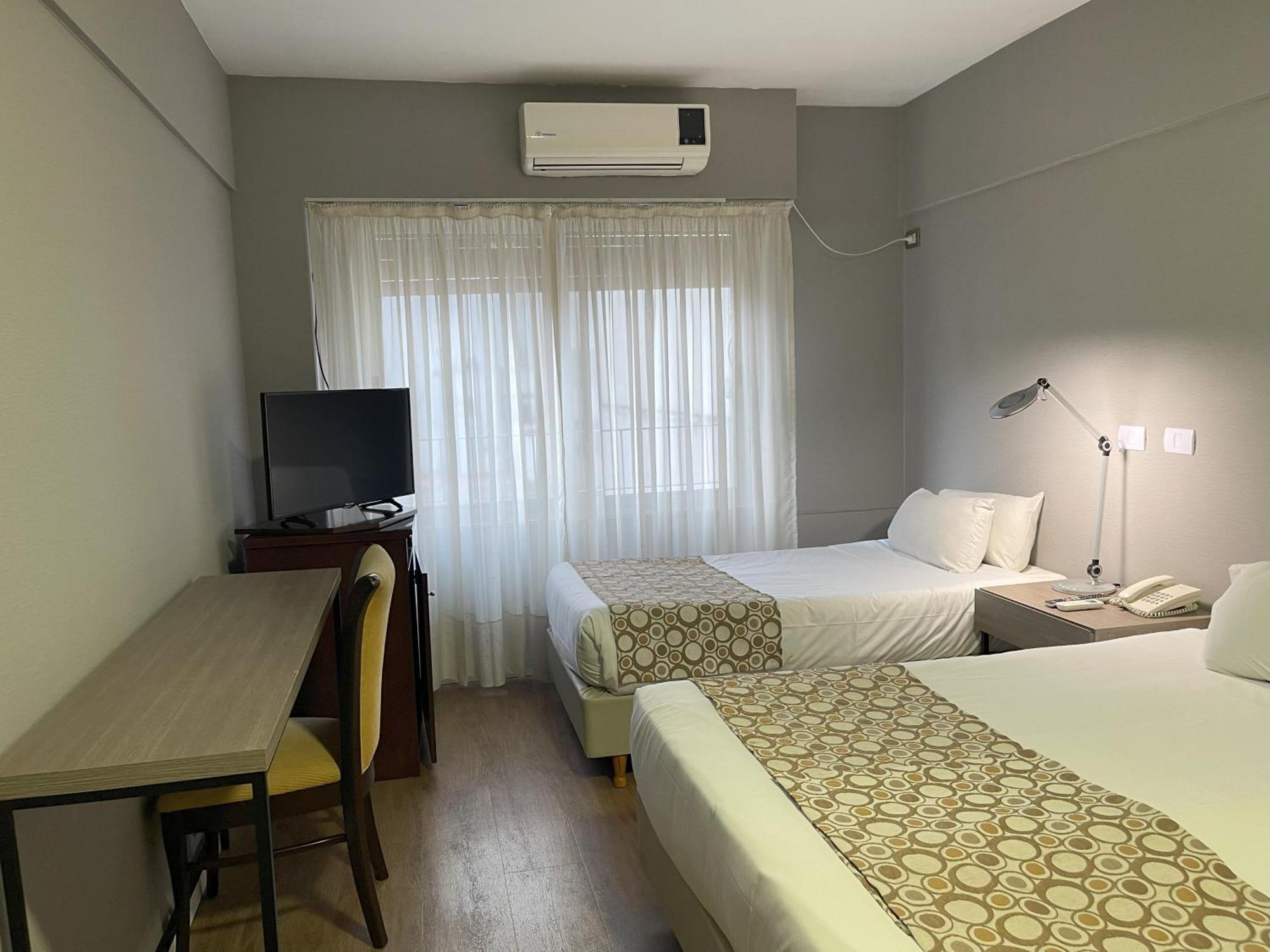 Hotel 8 De Octubre Buenos Aires